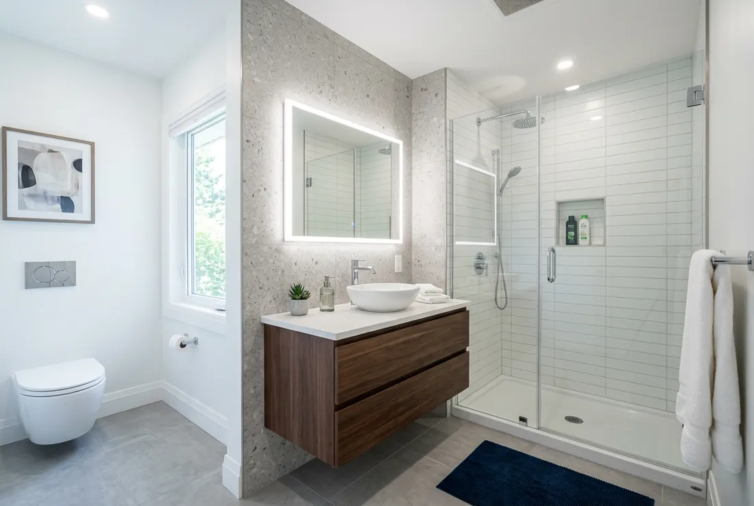 Bathroom: Full Renovation